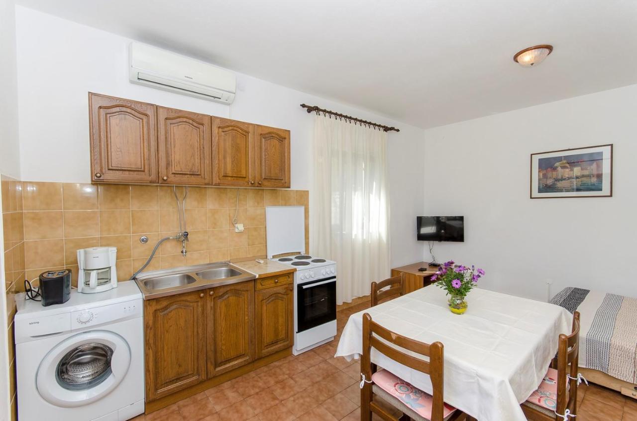 Apartments Goran Postira Zewnętrze zdjęcie