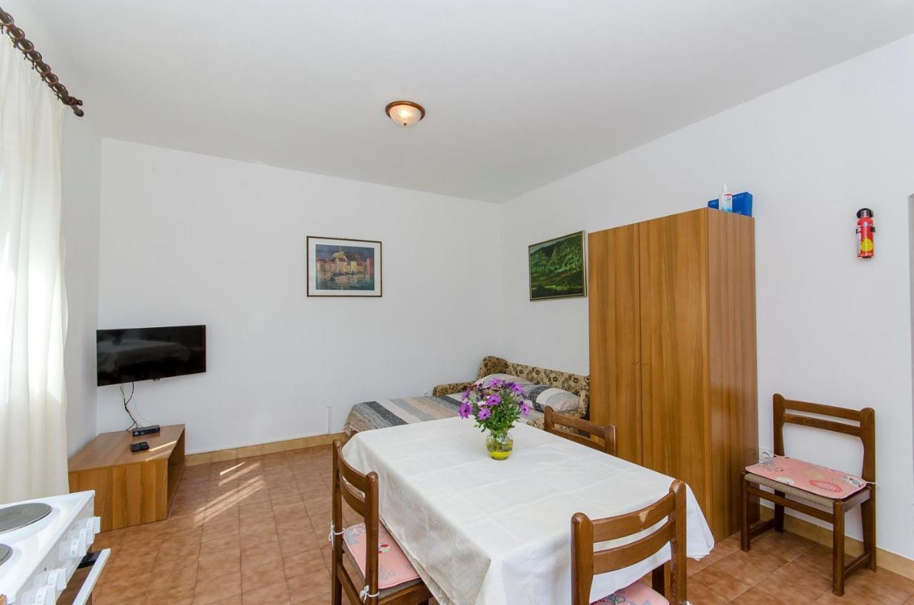 Apartments Goran Postira Zewnętrze zdjęcie