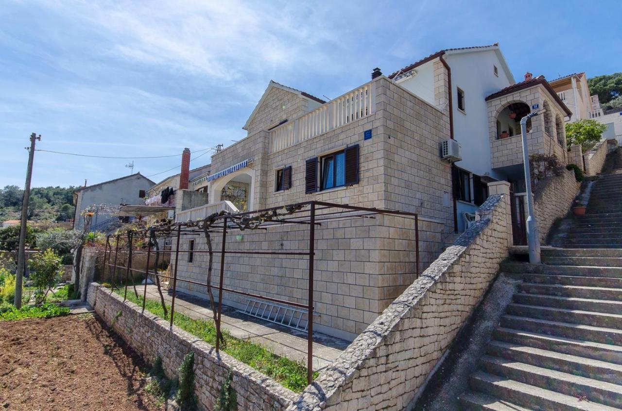Apartments Goran Postira Zewnętrze zdjęcie